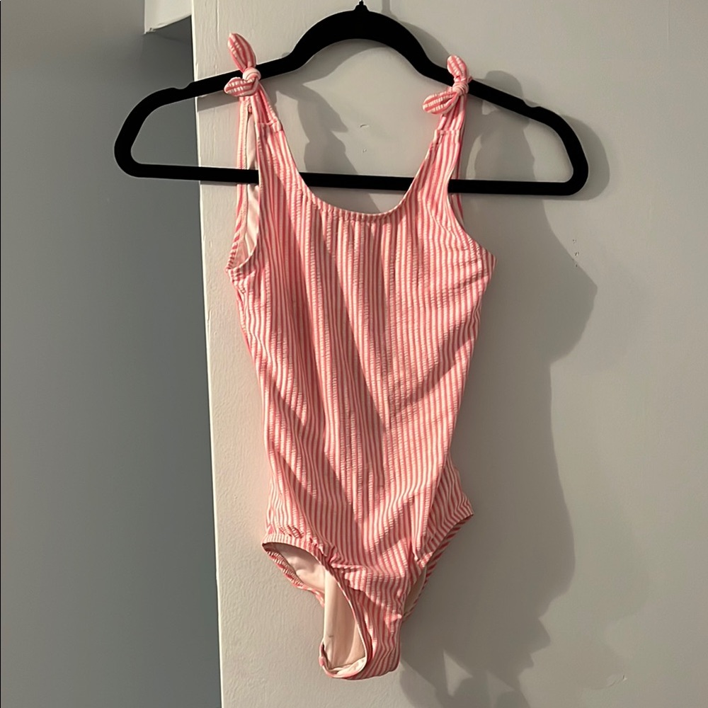Girls Old Navy Pink and White Striped Swimsuit - M